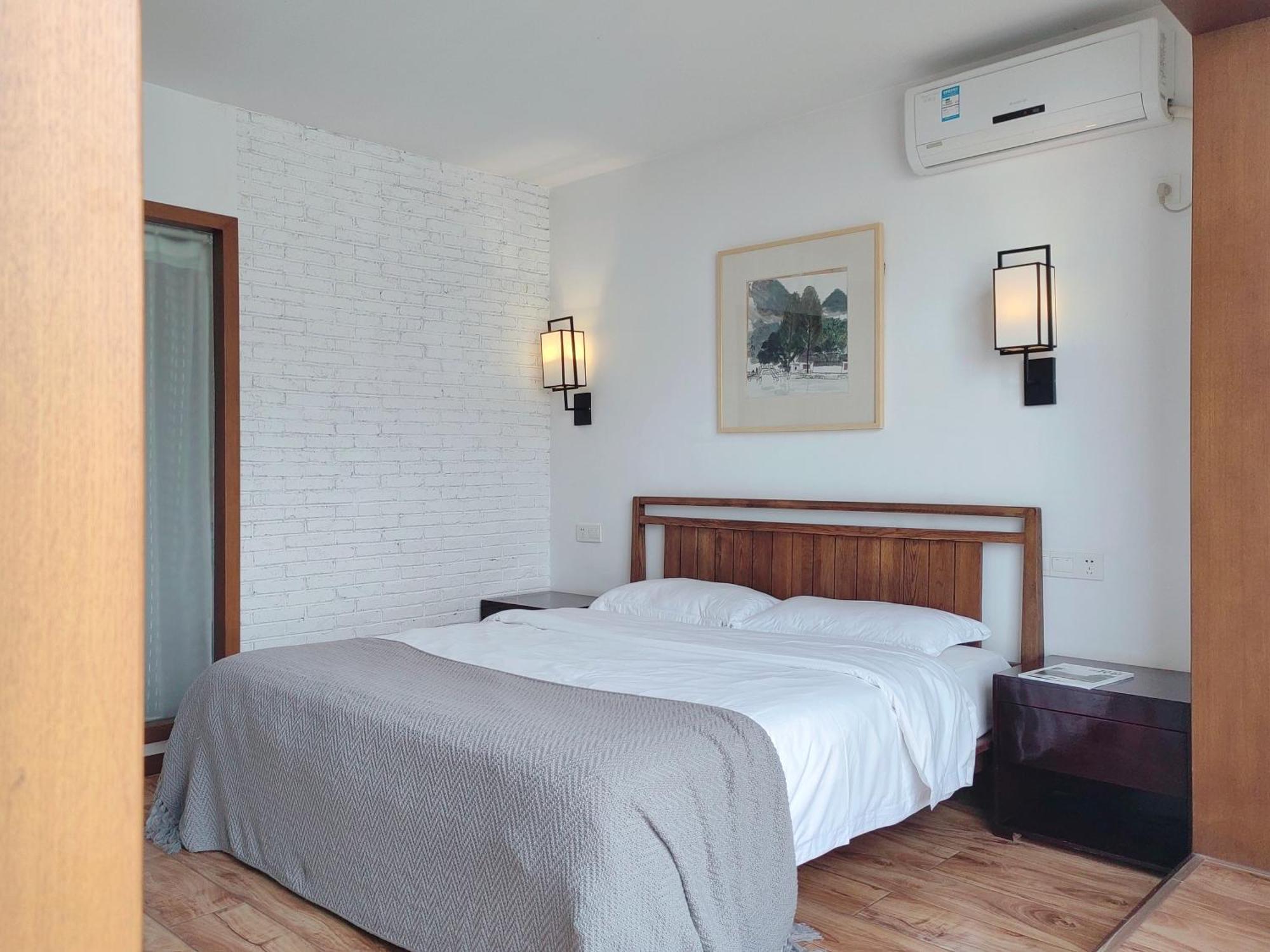 Serene Vale Inn Guilin-Free One Way Pick Up Service To High-Speed Railway Station For 2 Nights Exterior photo