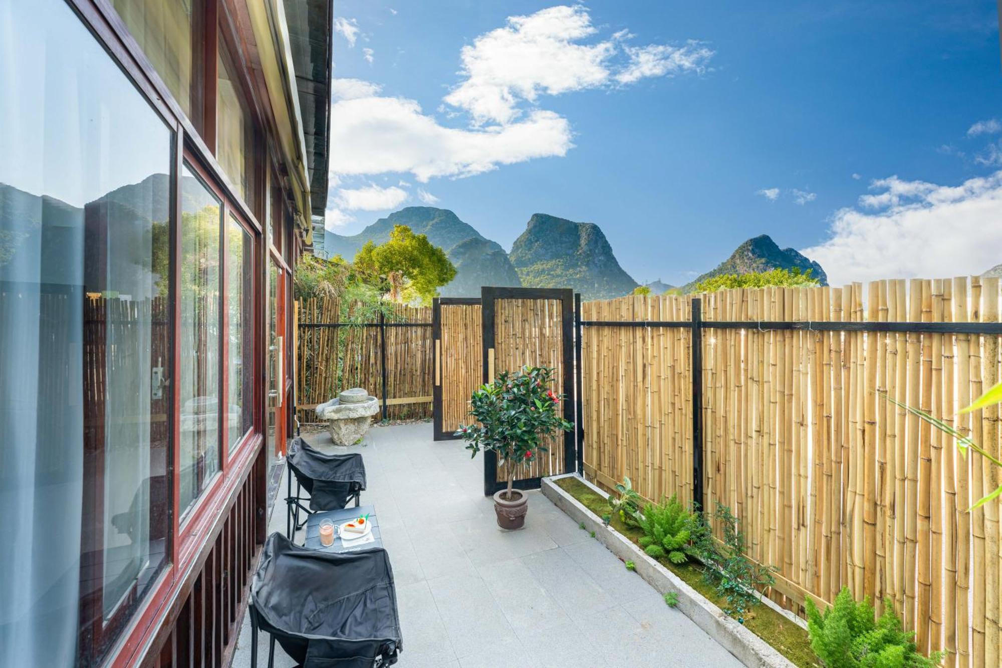 Serene Vale Inn Guilin-Free One Way Pick Up Service To High-Speed Railway Station For 2 Nights Exterior photo