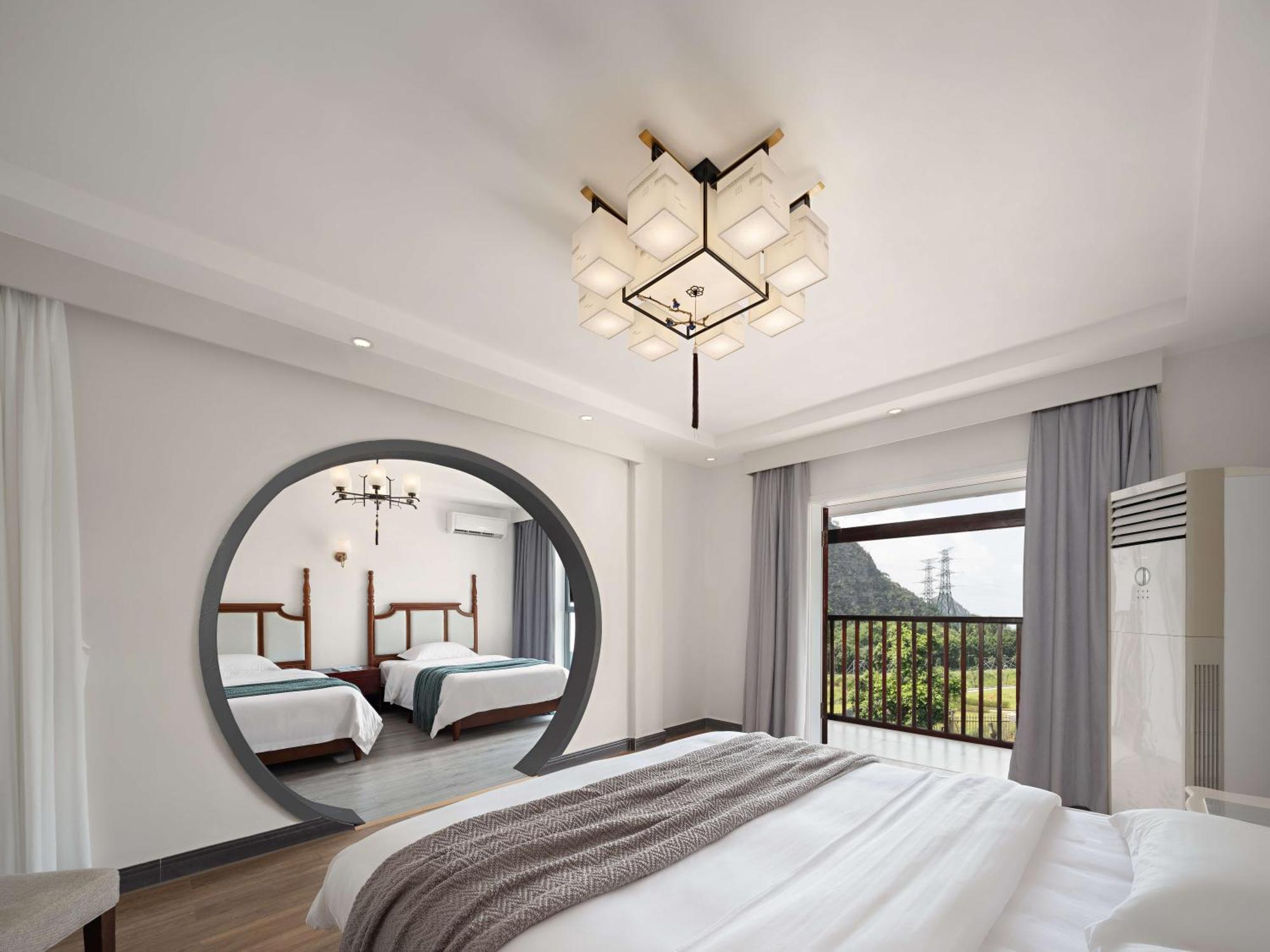 Serene Vale Inn Guilin-Free One Way Pick Up Service To High-Speed Railway Station For 2 Nights Exterior photo